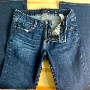 Lucky brand Lolita boot cut dark wash denim size 6/28